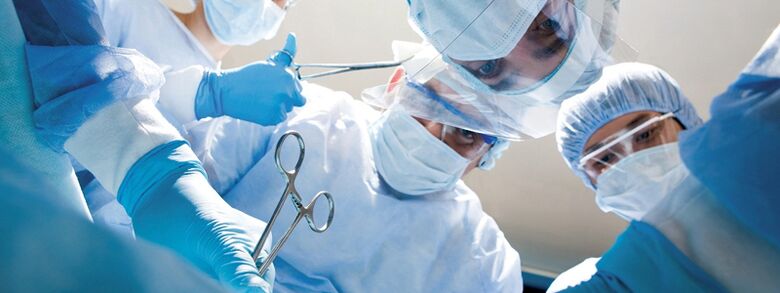 Processo di chirurgia dell'ingrandimento del pene