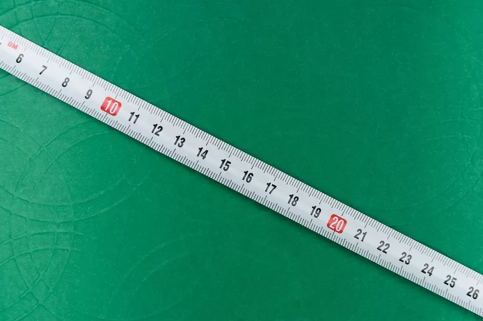 centimetro per misurare il pene prima dell'ingrandimento